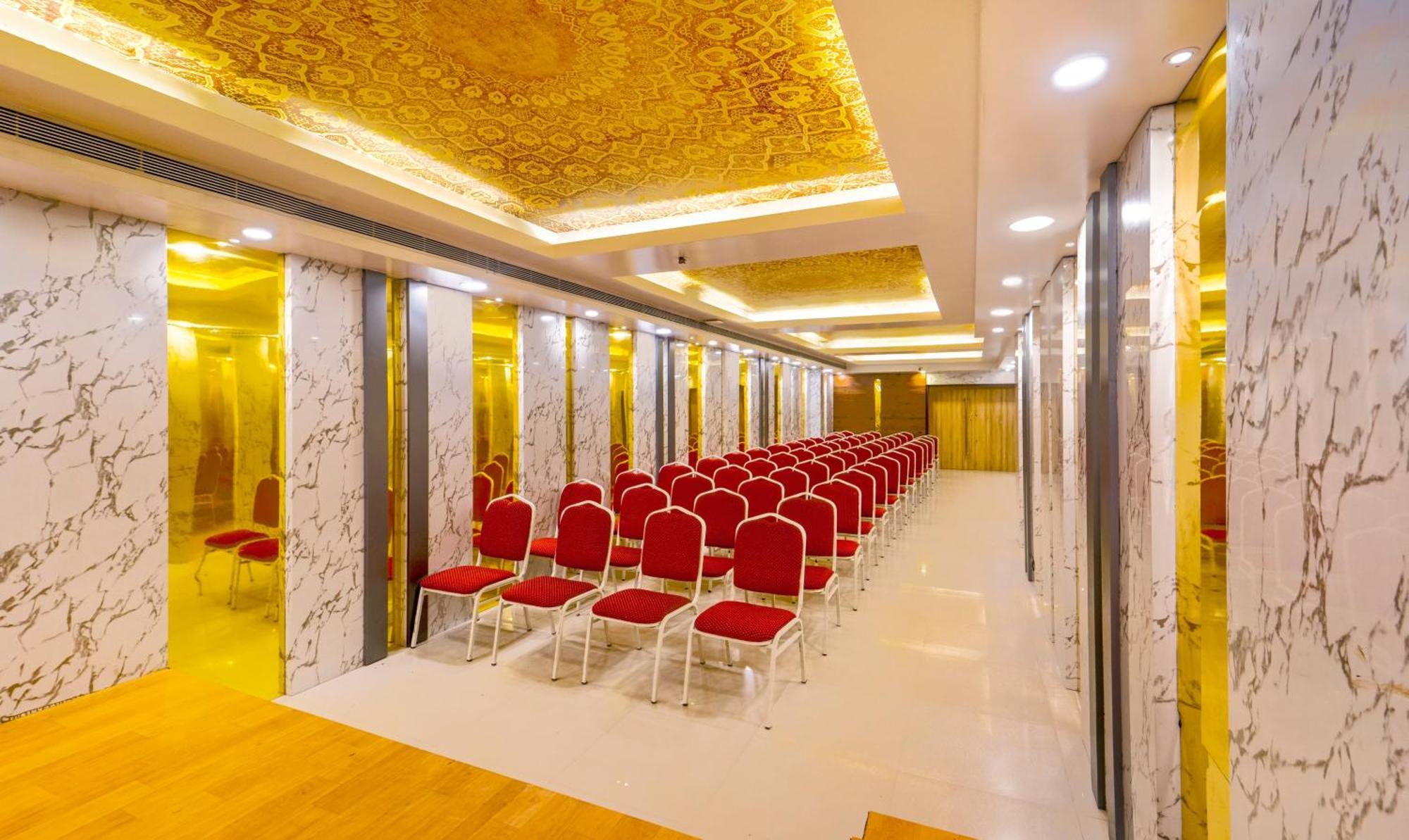 Treebo Golden Swan Pammal Hotel Chennai Exterior photo